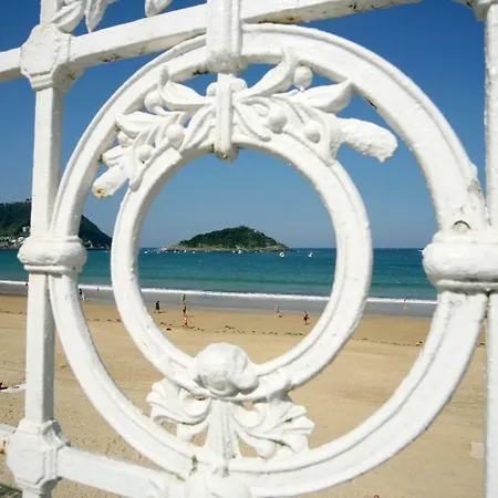 Romantico Wifi Free Parking Area * San Sebastián